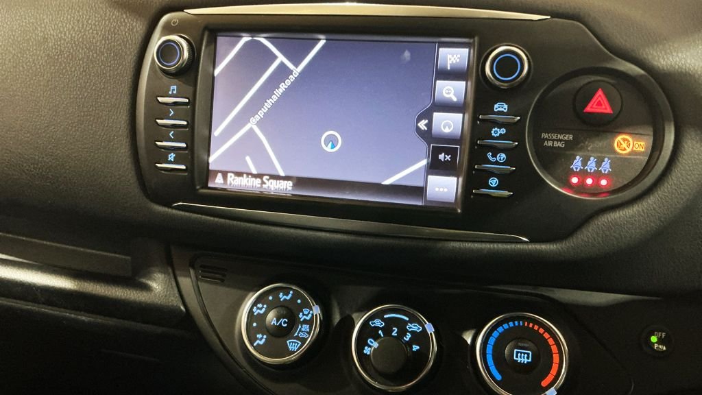 Used Toyota Yaris 2018 for sale - 77263753: Photo 9