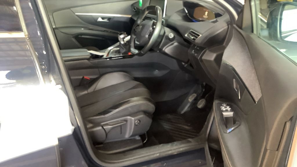 Used Peugeot 3008 2020 for sale - 77835457: Photo 13