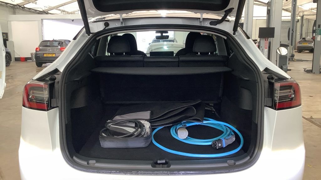 Used Tesla Model Y 2024 for sale - 78017935: Photo 15