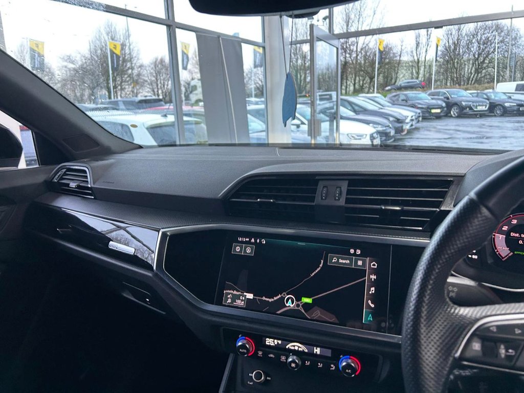 Used Audi Q3 2021 for sale - 76973621: Photo 18