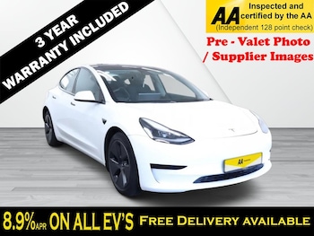 2021 (71) - Standard Range Plus Saloon 4dr Electric Auto RWD (241 bhp) 1 OWNER