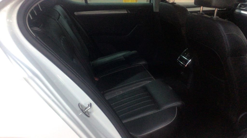 Used Skoda Superb 2022 for sale - 76386489: Photo 11