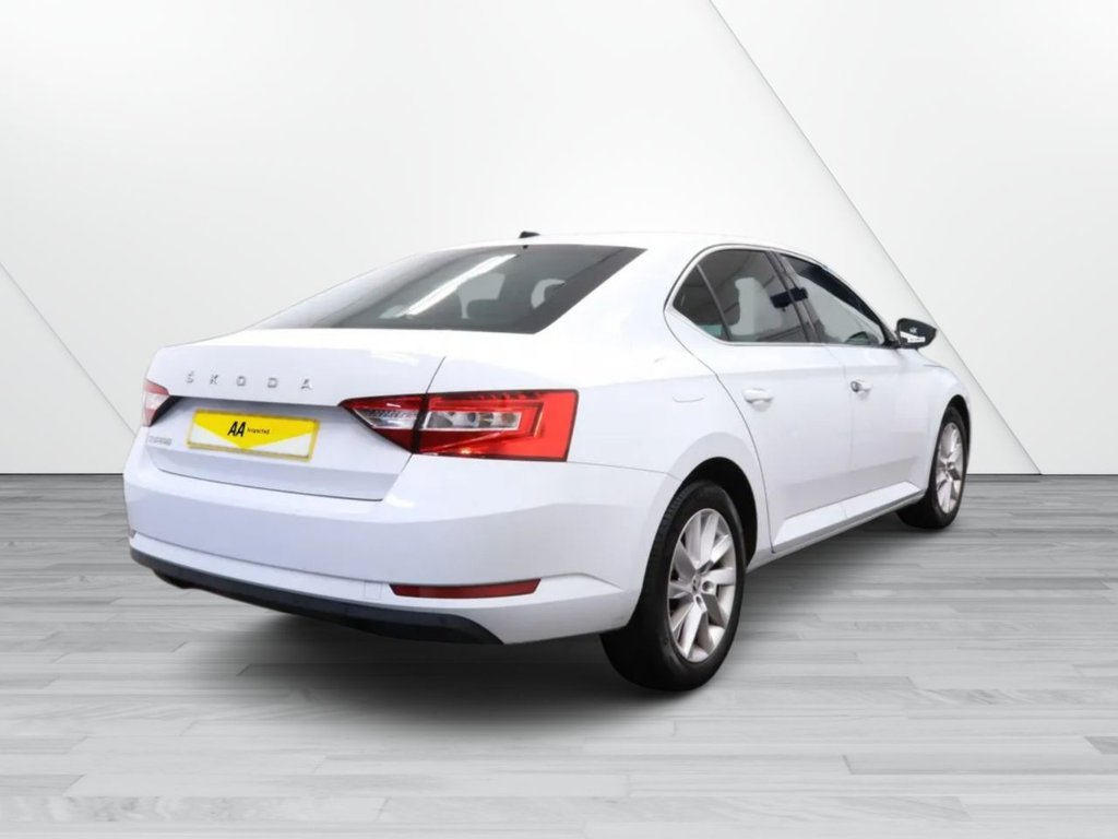 Used Skoda Superb 2022 for sale - 76386489: Photo 4