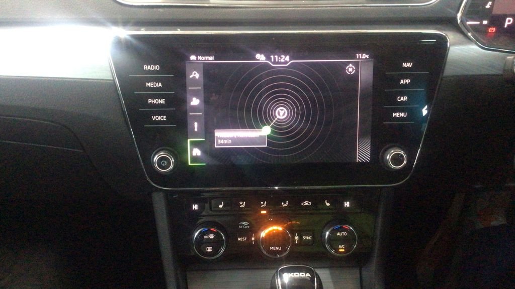 Used Skoda Superb 2022 for sale - 76386489: Photo 8