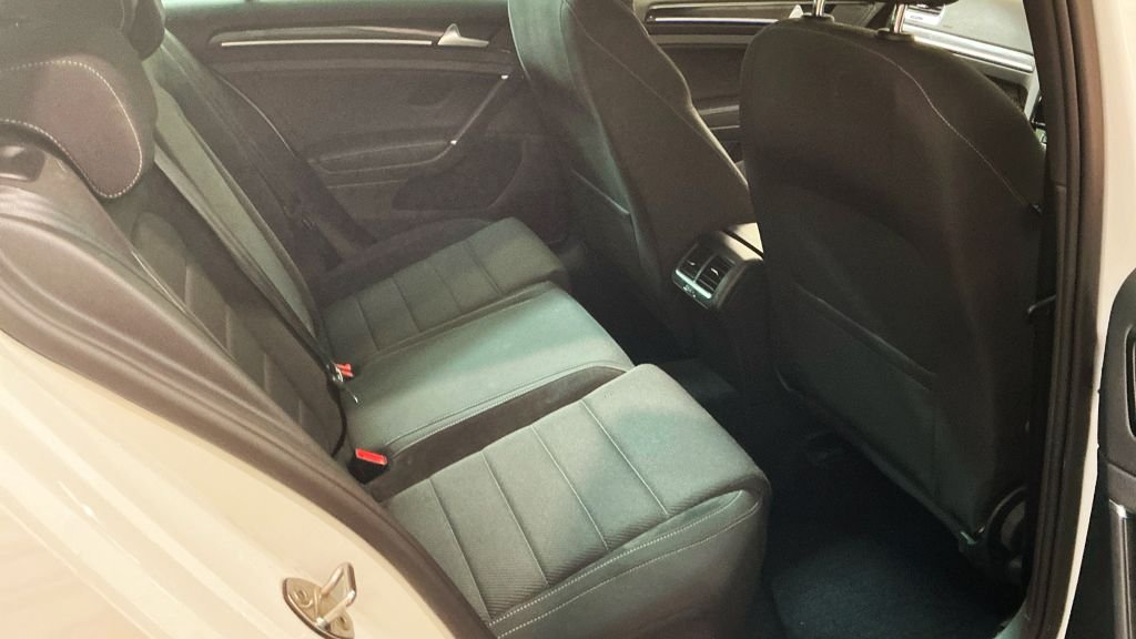 Used Volkswagen Golf 2020 for sale - 78017391: Photo 14