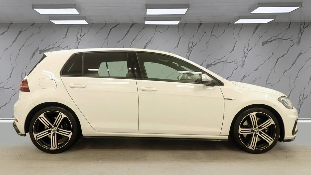 Used Volkswagen Golf 2020 for sale - 78017391: Photo 8