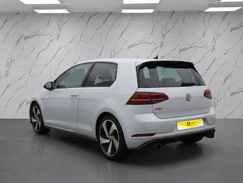 Used Volkswagen Golf 2019 for sale - 77370071: Photo
