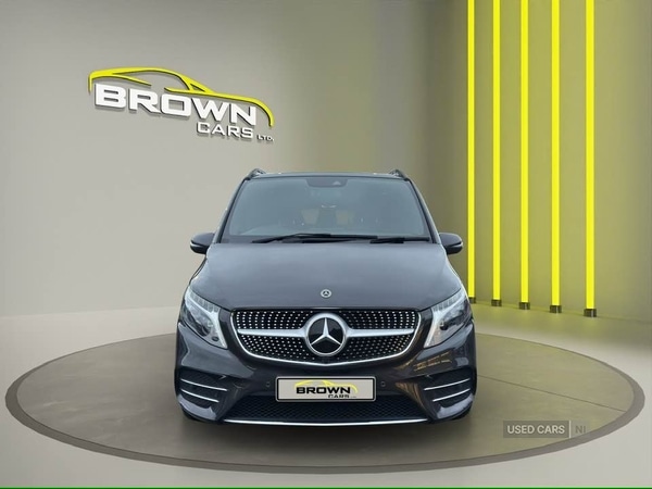 Used Mercedes-Benz V-Class 2023 for sale - 77479898: Photo 2