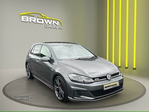 Used Volkswagen Golf 2018 for sale - 75697561: Photo 1