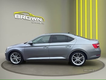 Used Skoda Superb 2017 for sale - 79374956: Photo
