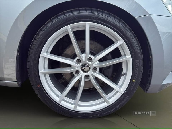 Used Skoda Superb 2017 for sale - 77854517: Photo 9