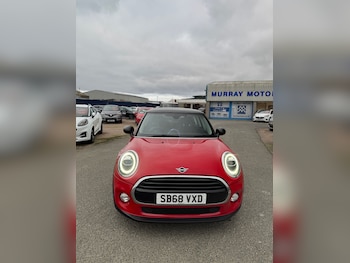 Used MINI Hatch 2018 for sale - 76437336: Photo