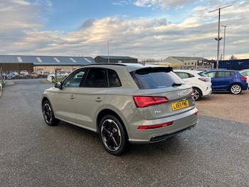 Used Audi Q5 2019 for sale - 77311388: Photo