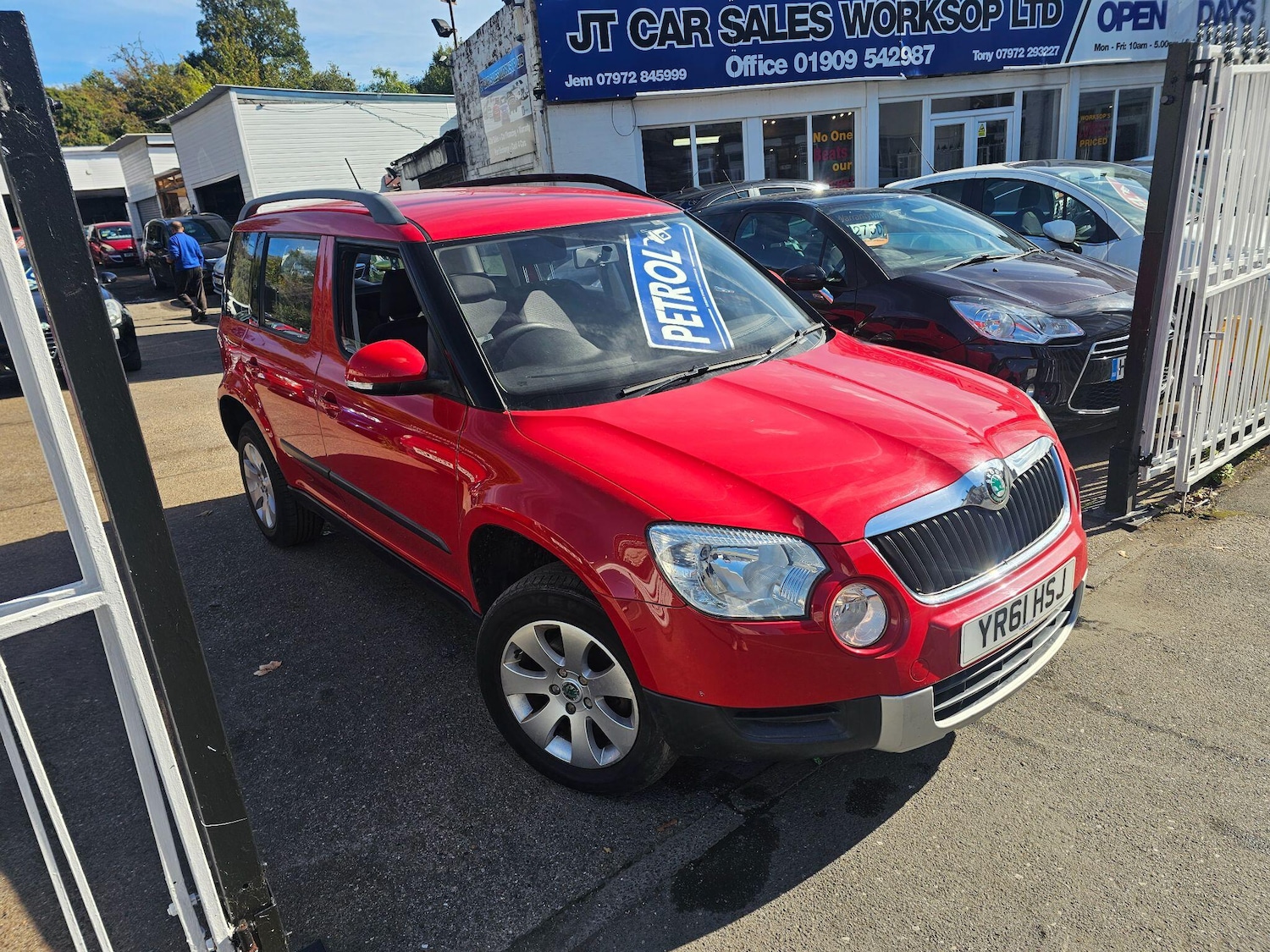 Used Skoda Yeti 2011 for sale - 76201087: Photo 2