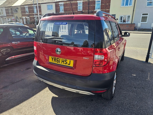 Used Skoda Yeti 2011 for sale - 76201087: Photo 6