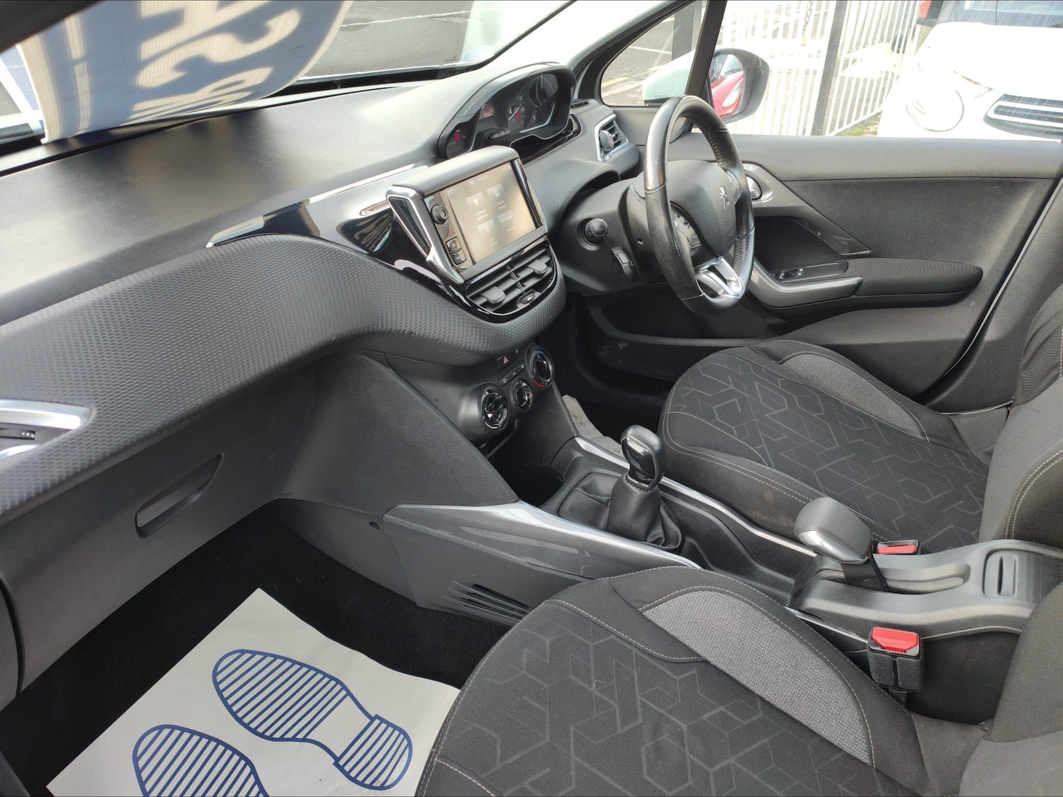 Used Peugeot 2008 for sale - 77242472: Photo 21