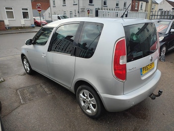Used Skoda Roomster 2013 for sale - 76728375: Photo