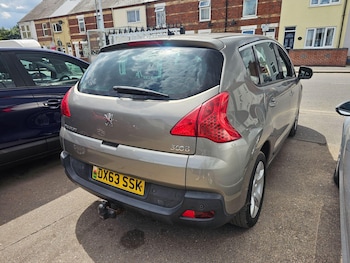 Used Peugeot 3008 2013 for sale - 75563480: Photo