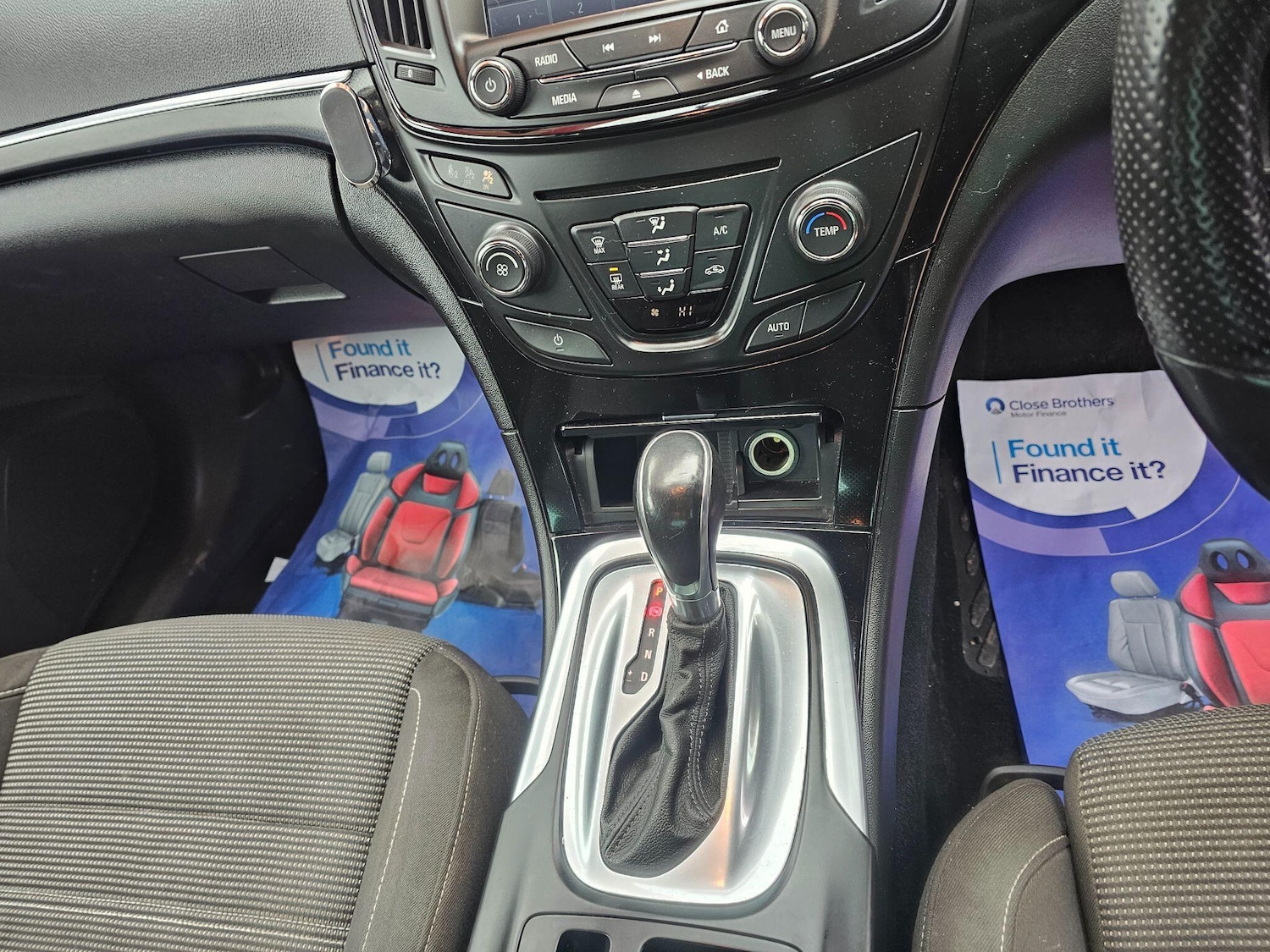 Used Vauxhall Insignia 2015 for sale - 77549962: Photo 13