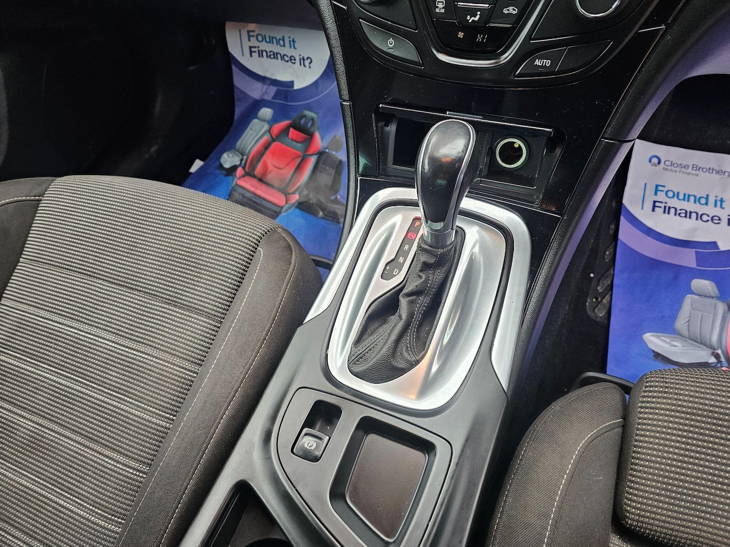 Used Vauxhall Insignia 2015 for sale - 77549962: Photo 17