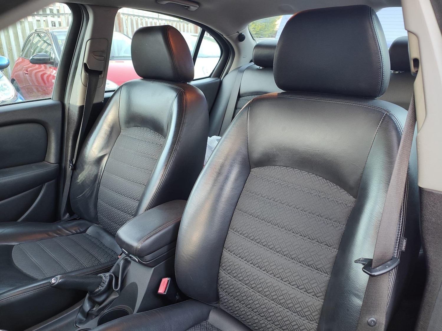 Used Jaguar X-Type 2009 for sale - 76644559: Photo 14