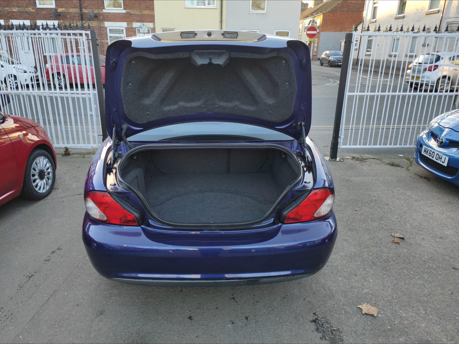 Used Jaguar X-Type 2009 for sale - 76644559: Photo 5