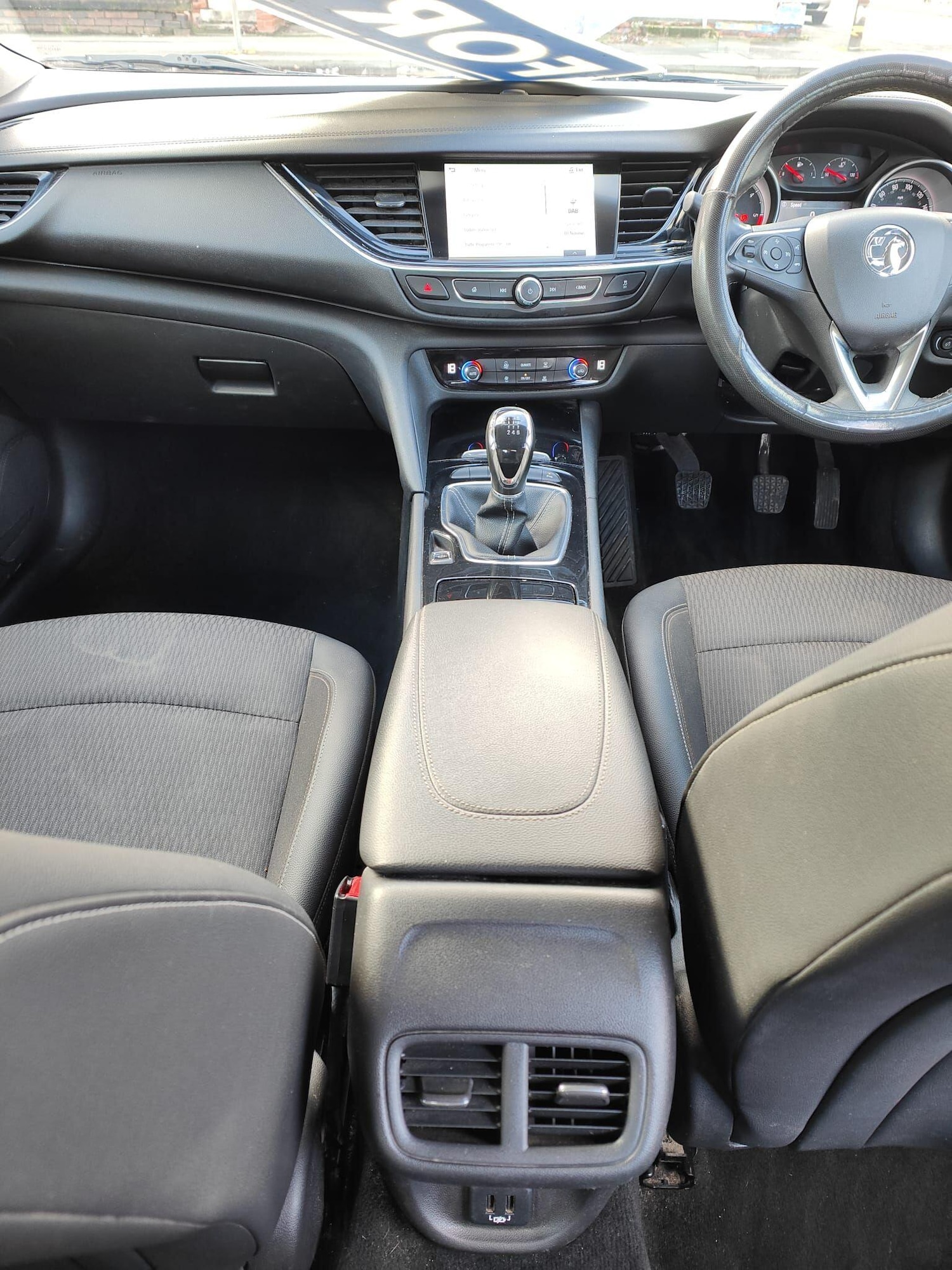 Used Vauxhall Insignia 2018 for sale - 77267673: Photo 12