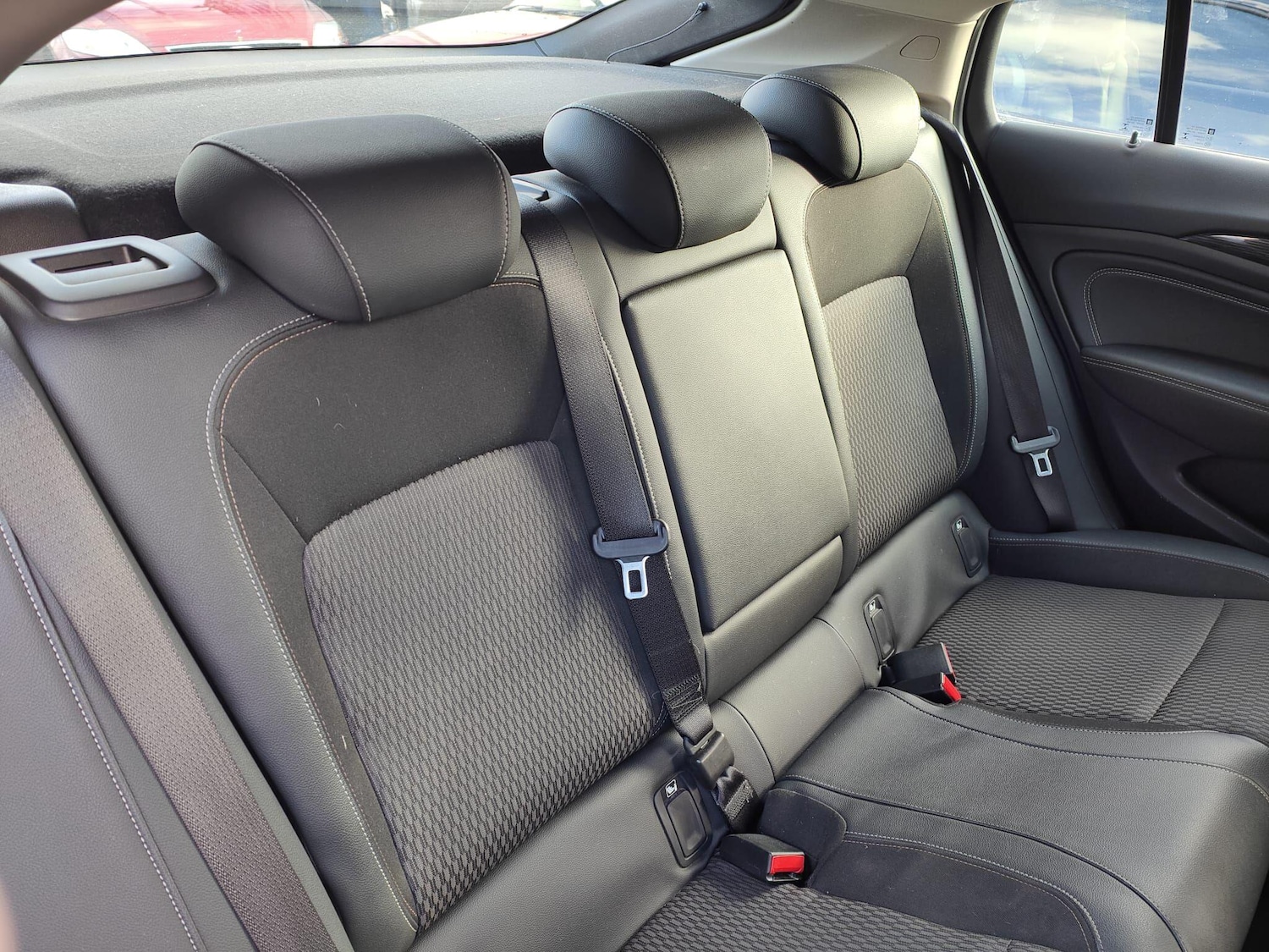 Used Vauxhall Insignia 2018 for sale - 77267673: Photo 16