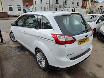 Used Ford Grand C-Max 2016 for sale - 77722538: Photo