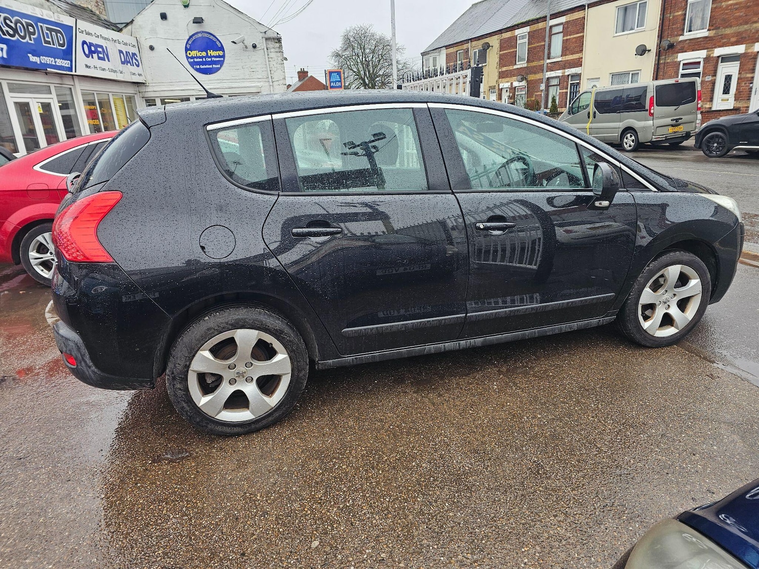 Used Peugeot 3008 2010 for sale - 77549961: Photo 6
