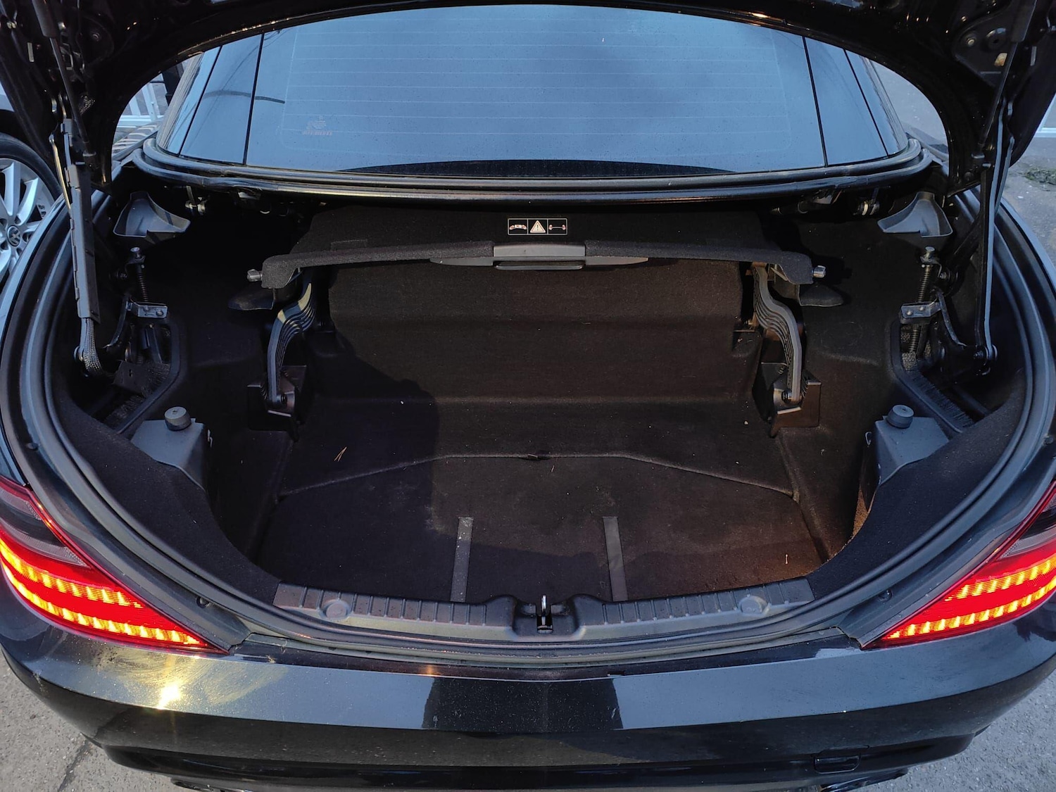 Used Mercedes-Benz SLK 2015 for sale - 77060221: Photo 6