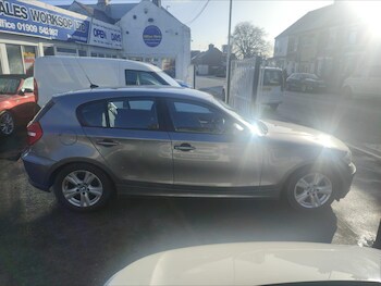 Used BMW 1 Series 2010 for sale - 77345110: Photo