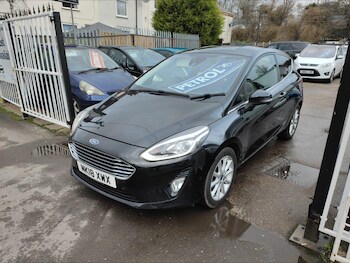Used Ford Fiesta 2018 for sale - 77425720: Photo