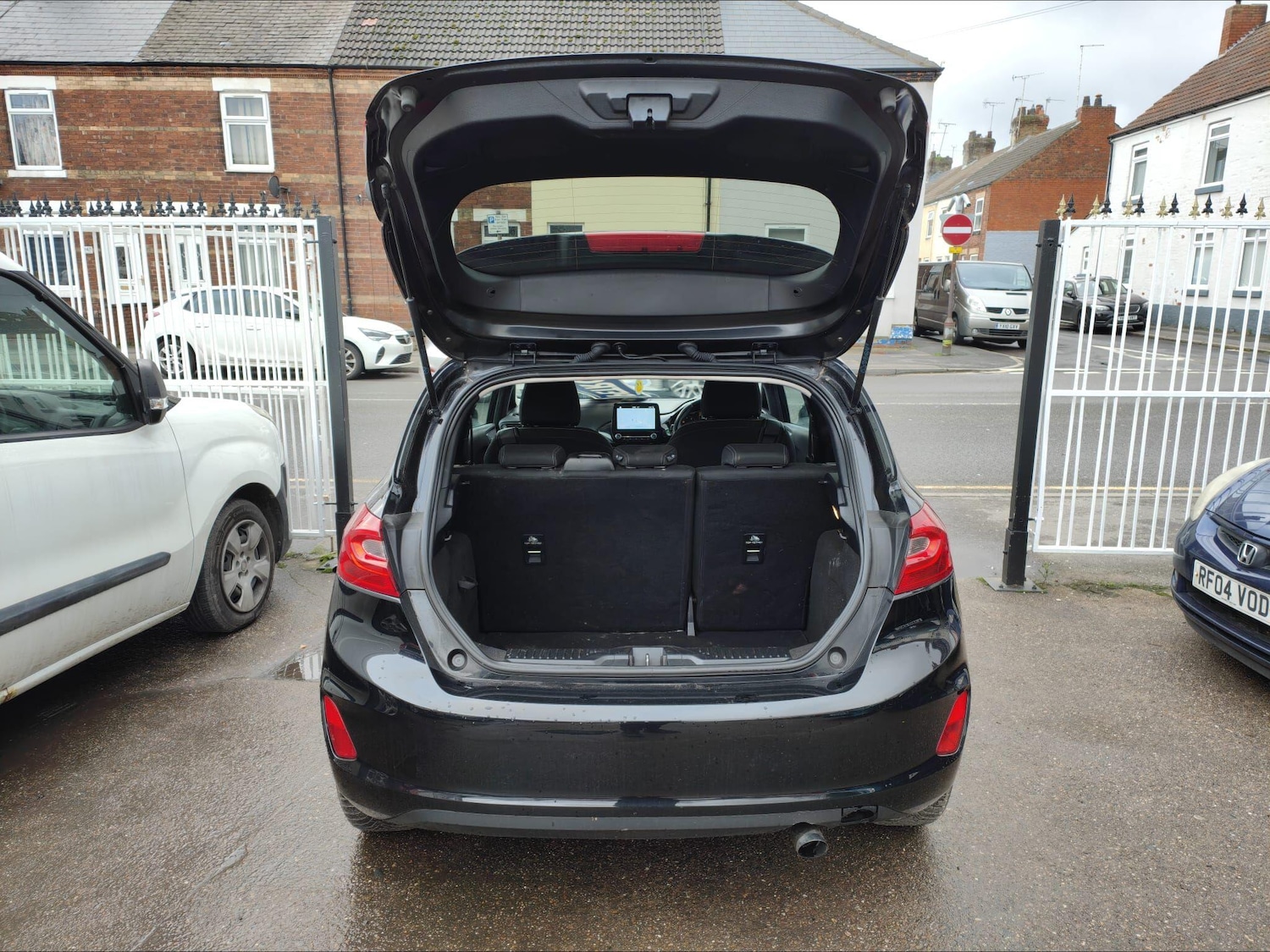 Used Ford Fiesta 2018 for sale - 77425720: Photo 7