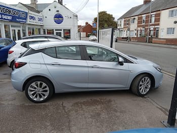 Used Vauxhall Astra 2016 for sale - 79831674: Photo