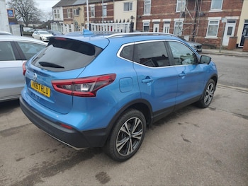 Used Nissan Qashqai 2017 for sale - 77060321: Photo