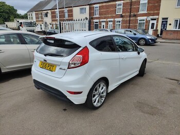 Used Ford Fiesta 2016 for sale - 78797333: Photo