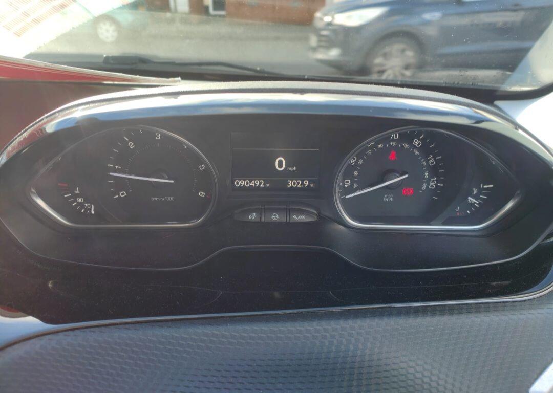 Used Peugeot 2008 for sale - 77575364: Photo 14