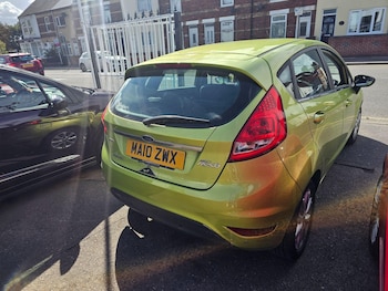 Used Ford Fiesta 2010 for sale - 76965545: Photo
