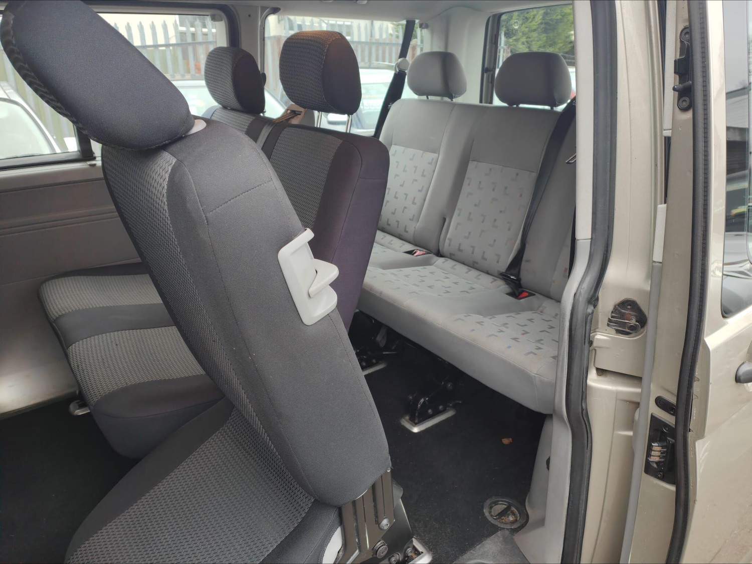 Used Volkswagen Transporter 2007 for sale - 77021300: Photo 10