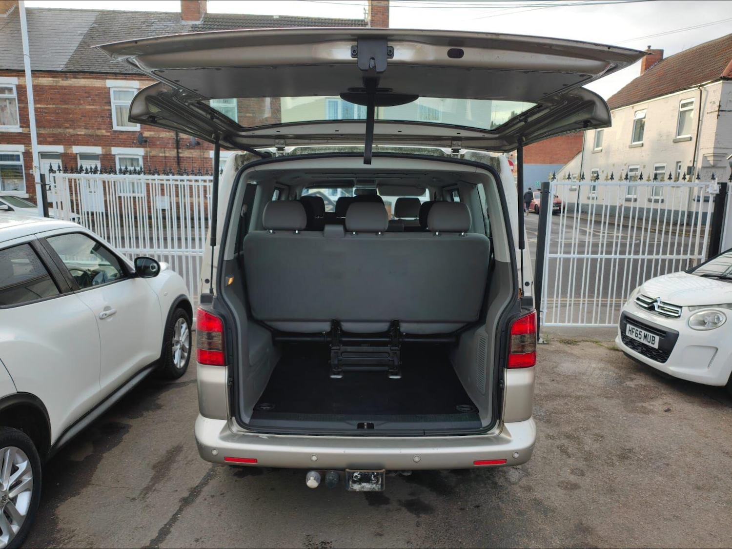 Used Volkswagen Transporter 2007 for sale - 77021300: Photo 34