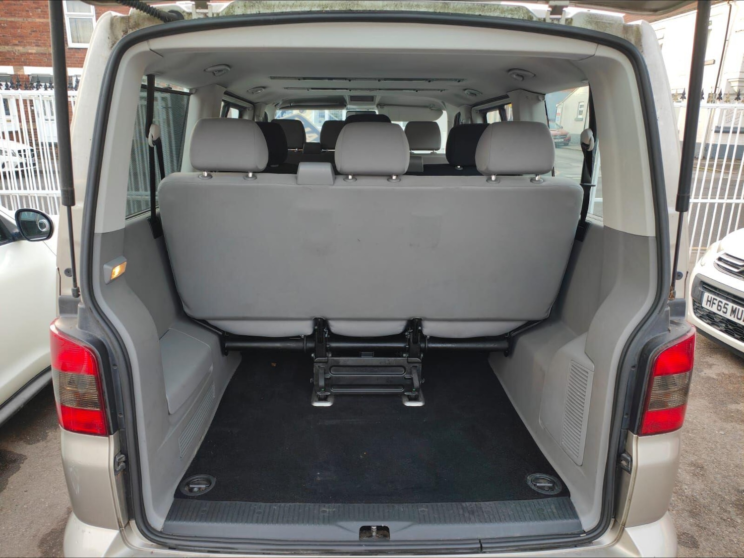 Used Volkswagen Transporter 2007 for sale - 77021300: Photo 35