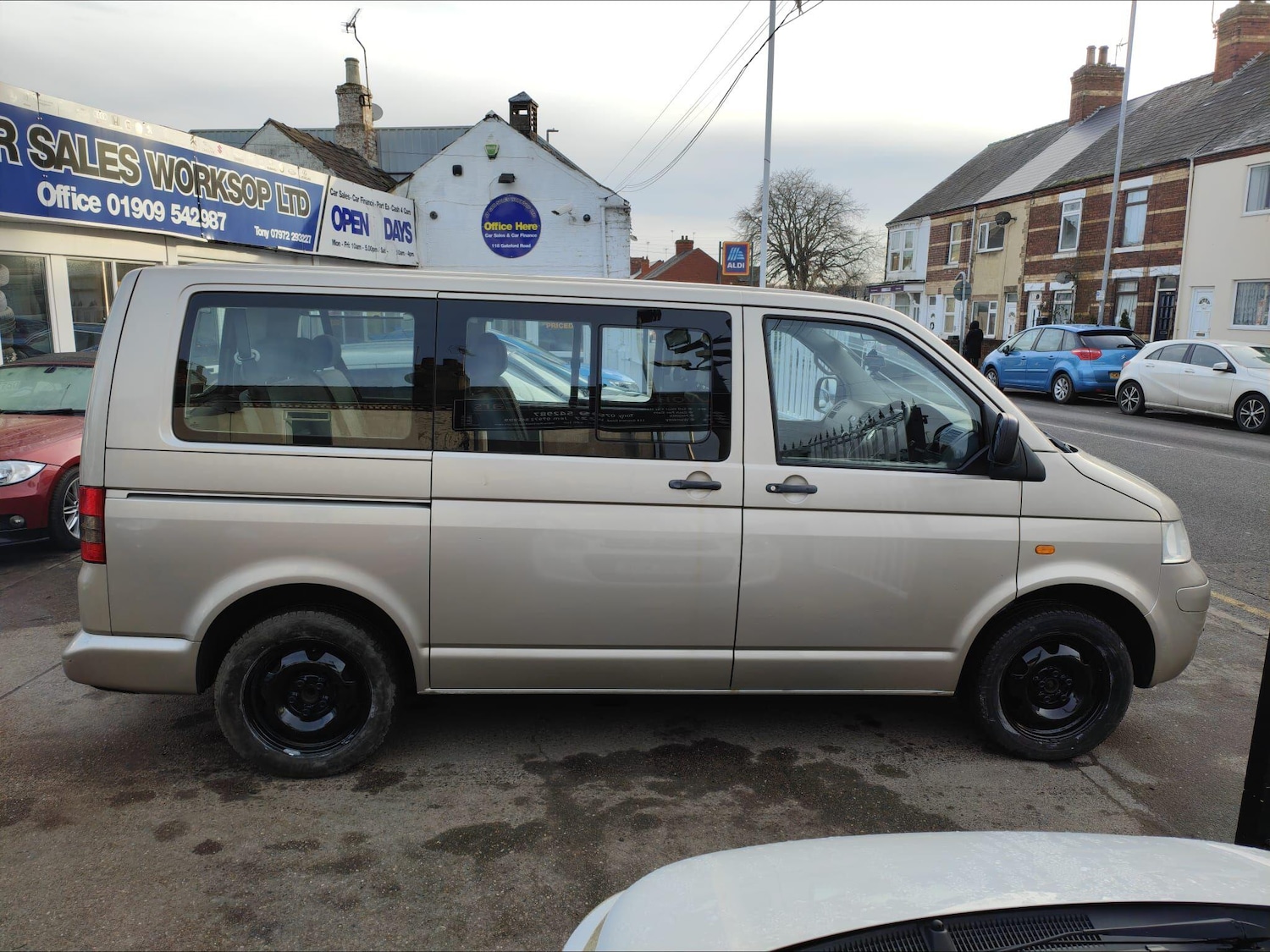 Used Volkswagen Transporter 2007 for sale - 77021300: Photo 4