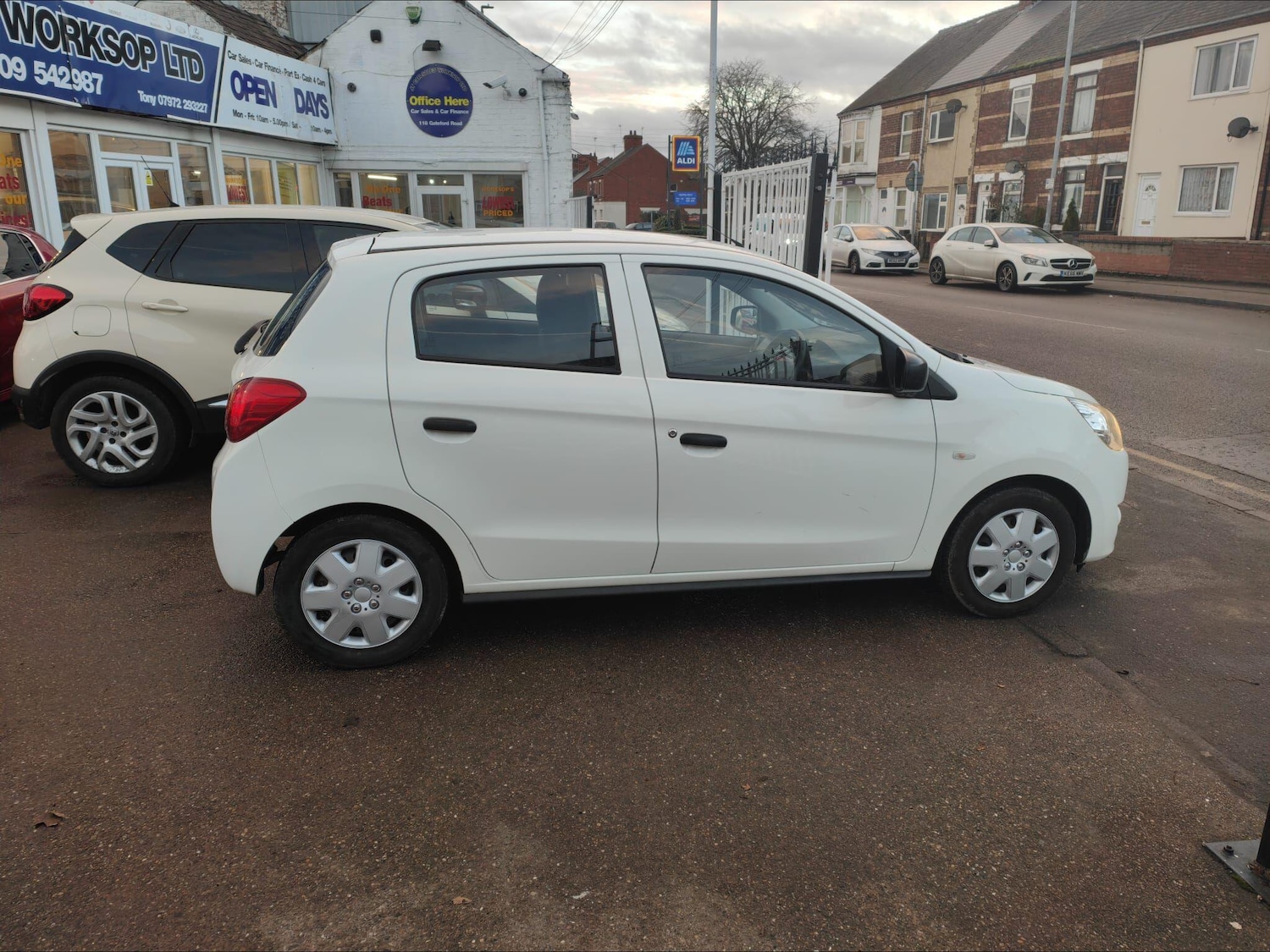 Used Mitsubishi Mirage 2014 for sale - 76727274: Photo 11