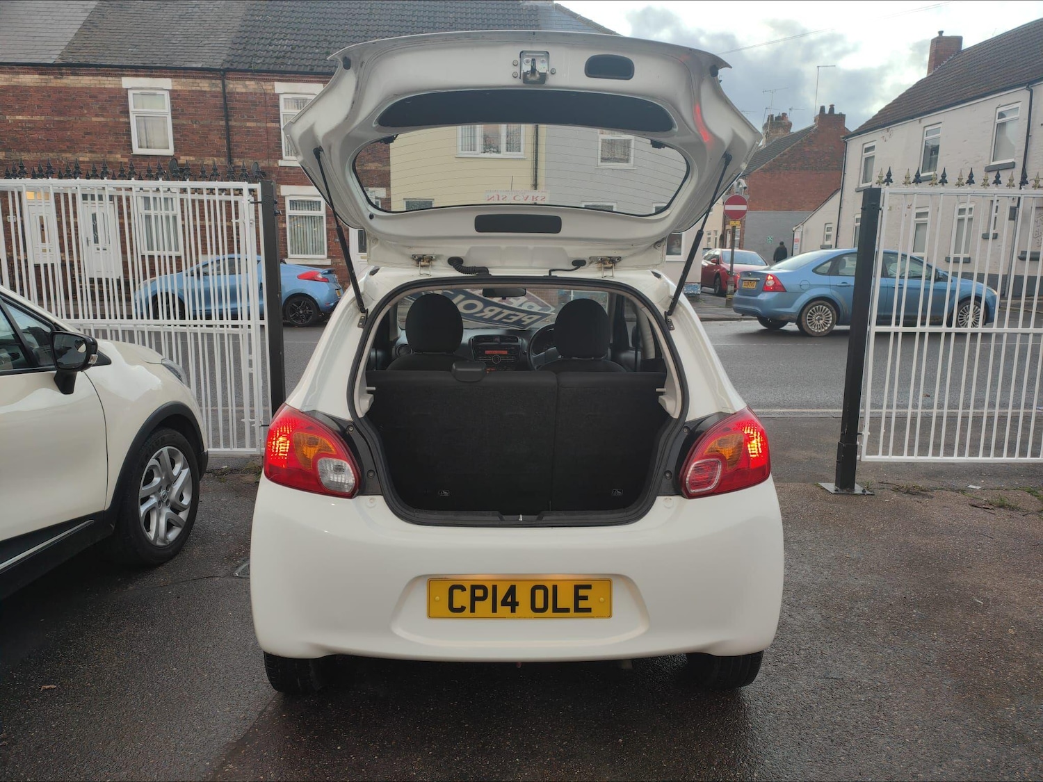 Used Mitsubishi Mirage 2014 for sale - 76727274: Photo 5