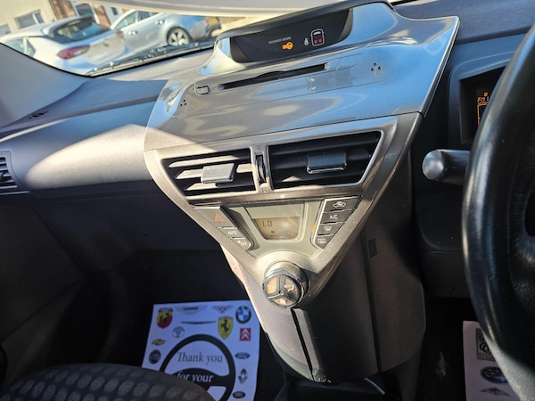 Used Toyota IQ 2010 for sale - 73214261: Photo 15
