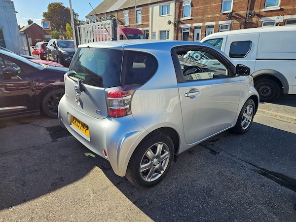Used Toyota IQ 2010 for sale - 73214261: Photo 5