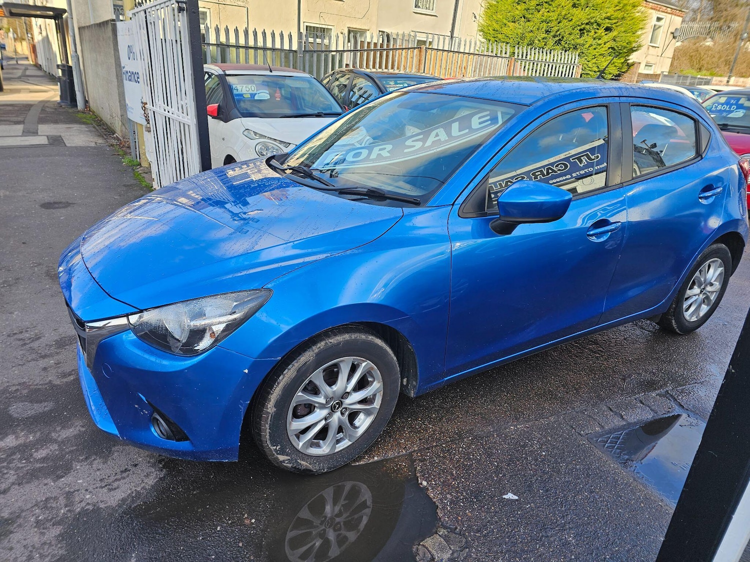 Used Mazda Mazda2 2015 for sale - 77344533: Photo 10