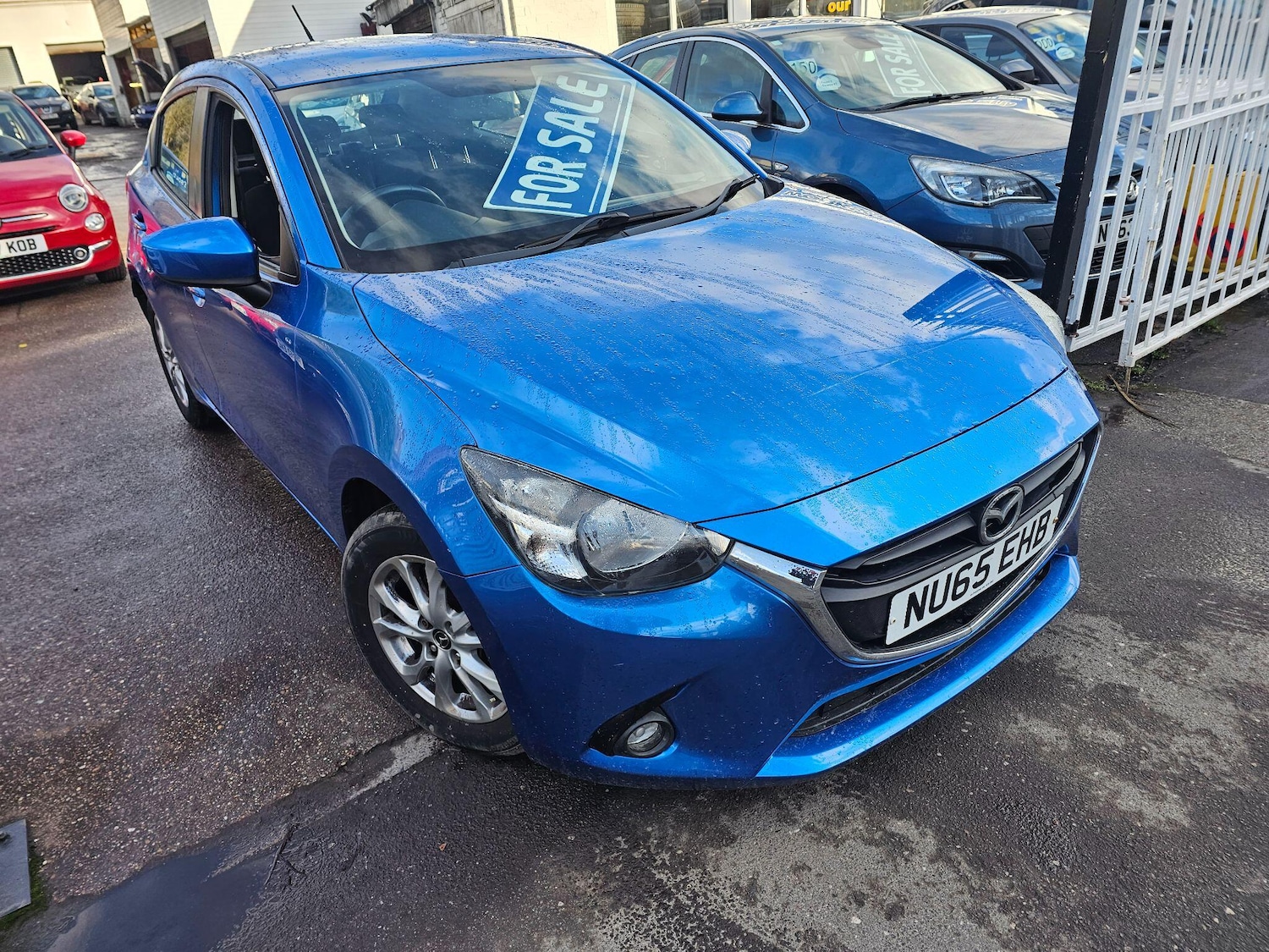 Used Mazda Mazda2 2015 for sale - 77344533: Photo 4