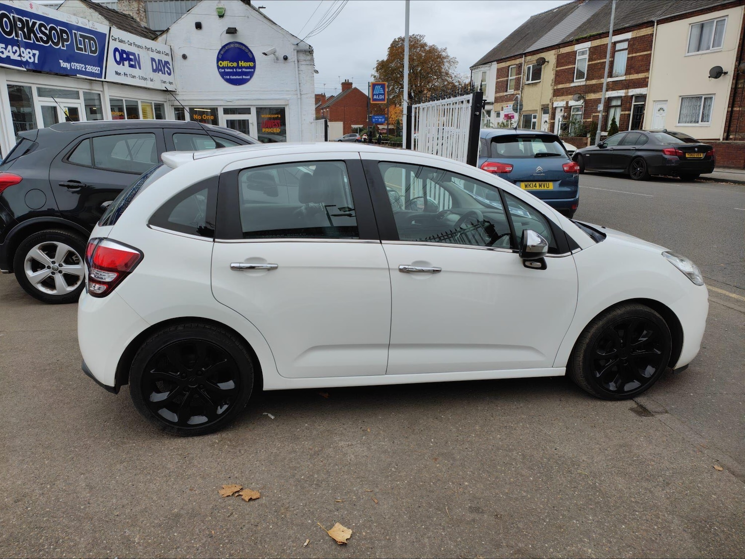 Used Citroen C3 2014 for sale - 76381090: Photo 6